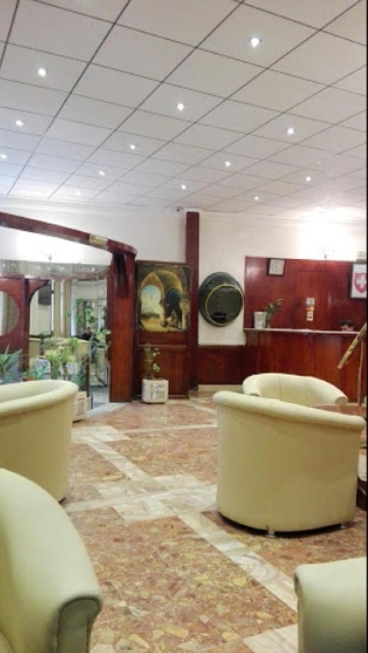 Hotel Suisse Algiers Luaran gambar