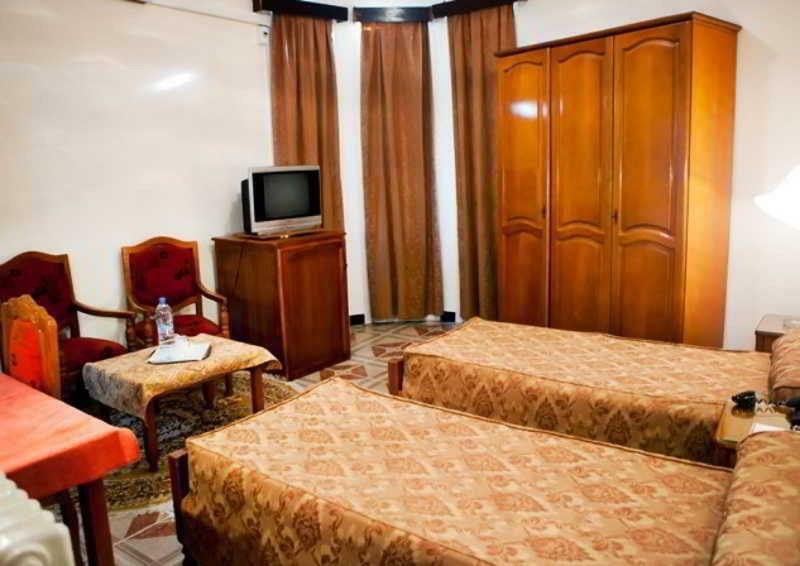 Hotel Suisse Algiers Luaran gambar